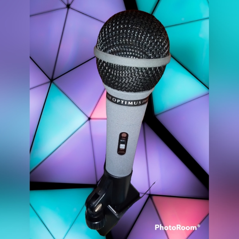 33-3018 Optimus Dynamic Microphone in original case